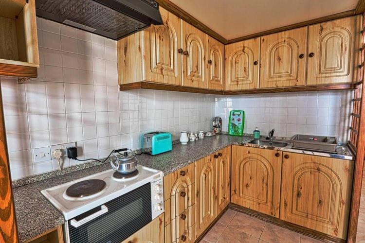 Marsalforn Seaview Apartment In A Quiet Area Qbajjar Esterno foto
